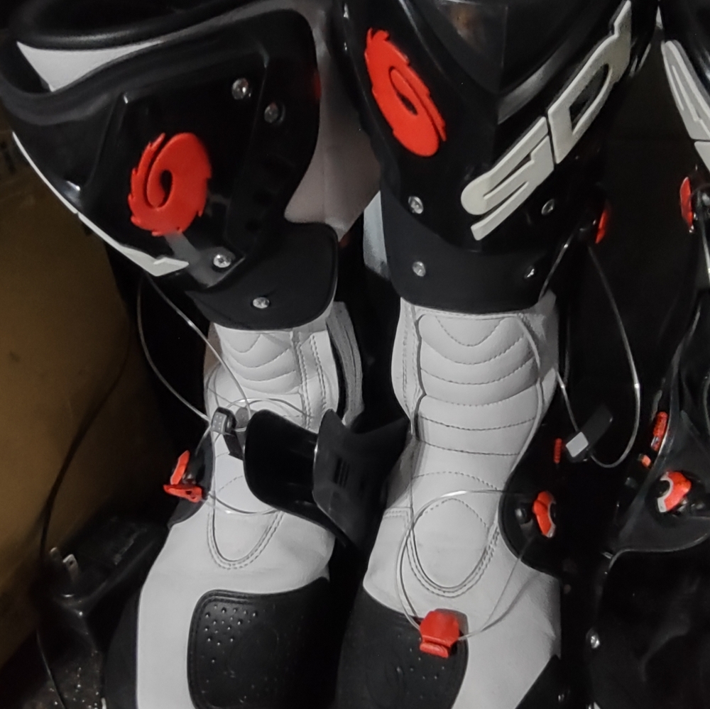SiDi motorcycle boots size 12